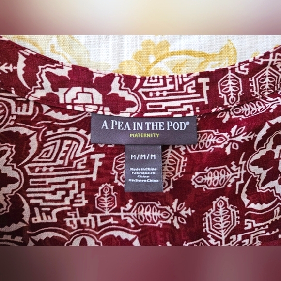 A Pea in the Pod Nursing Maternity Blouse Red Maroon Floral Tribal Size Medium - Picture 5 of 13